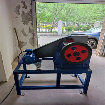 Máquina sellada de la trituradora de mandíbula del laboratorio del acuerdo 45kg/H